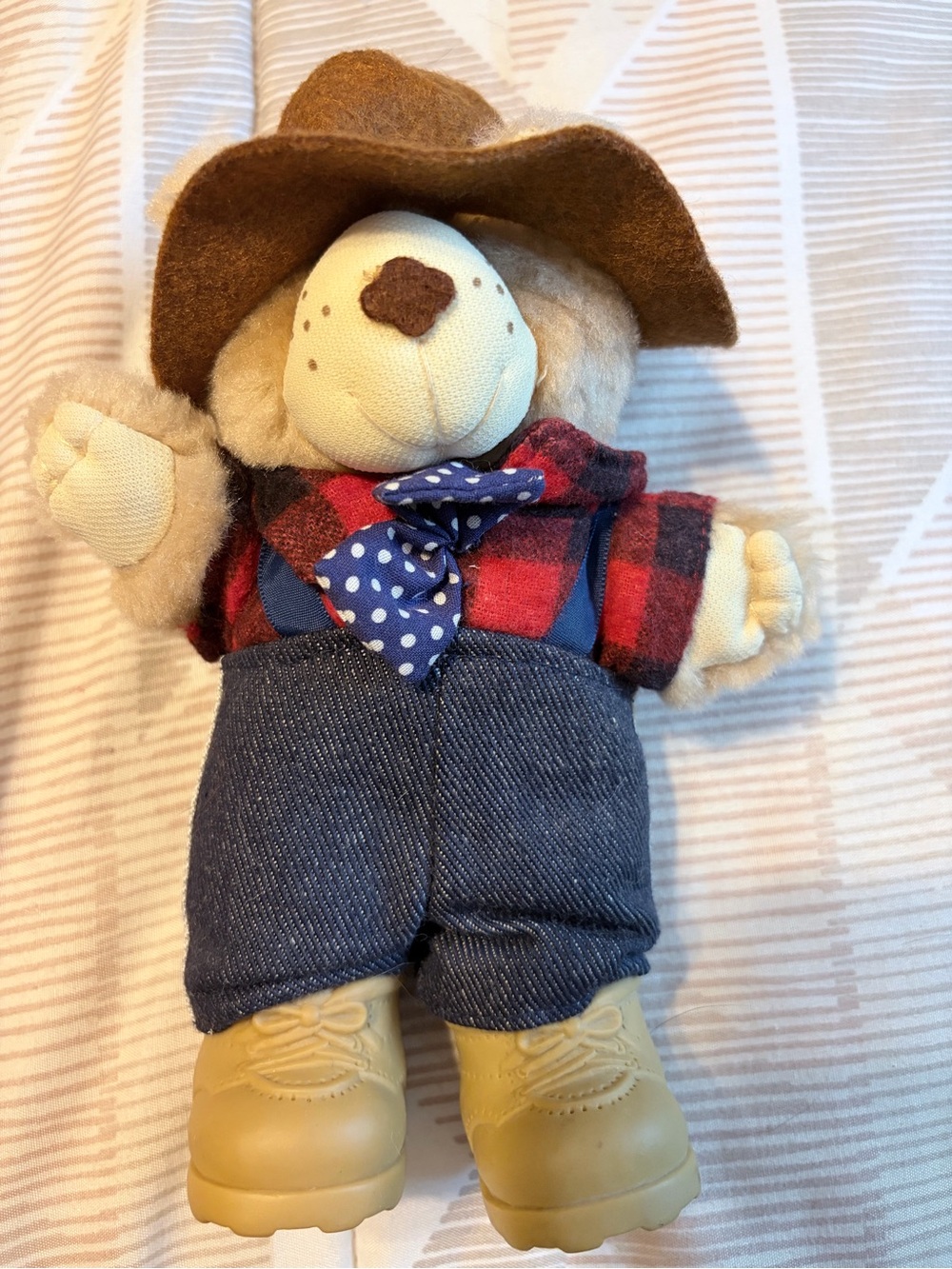 1986 Wendy's Furskins Farrell Bear